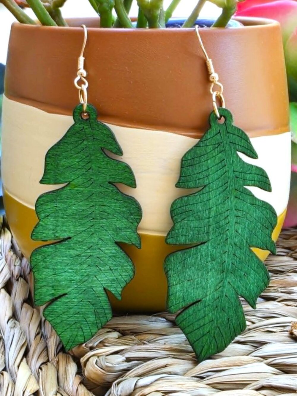 Boho Green Leaf Wood Earrings | Lightweight Statement Dangles | NWT - Picture 6 of 7